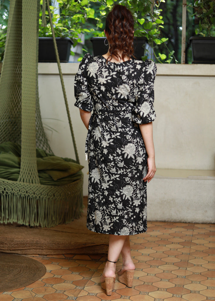 Breezy Black Cotton Floral Boat Neck Dress with Belt