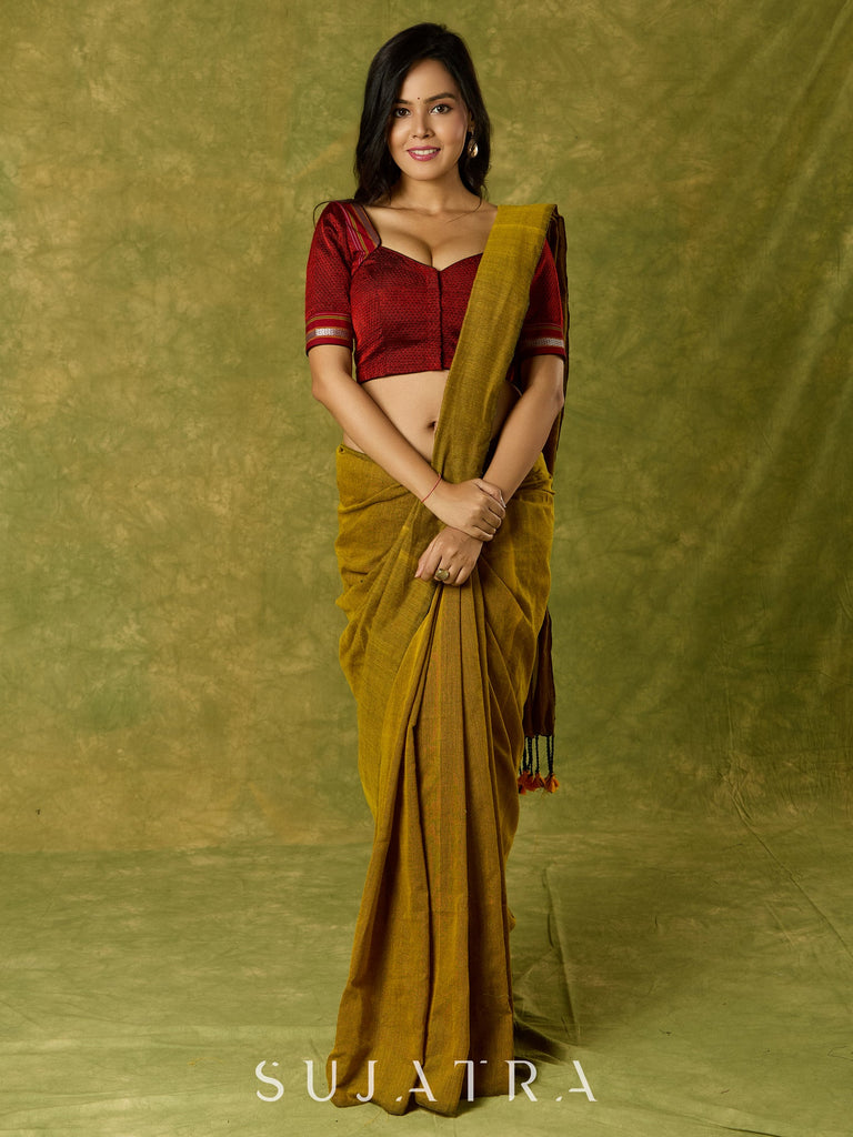 Stylish maroon khun blouse blending heritage with contemporary charm.