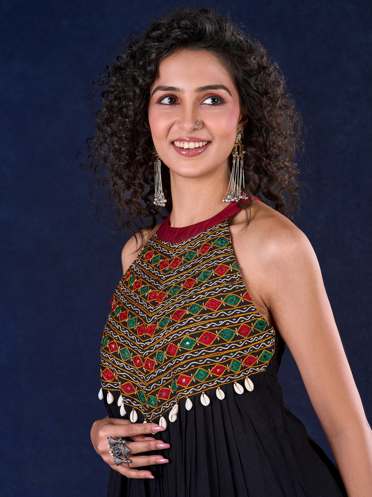 Elegant Black Rayon Halter Neck Long Gown with Mirror Work & Cowrie Shell Embellishments
