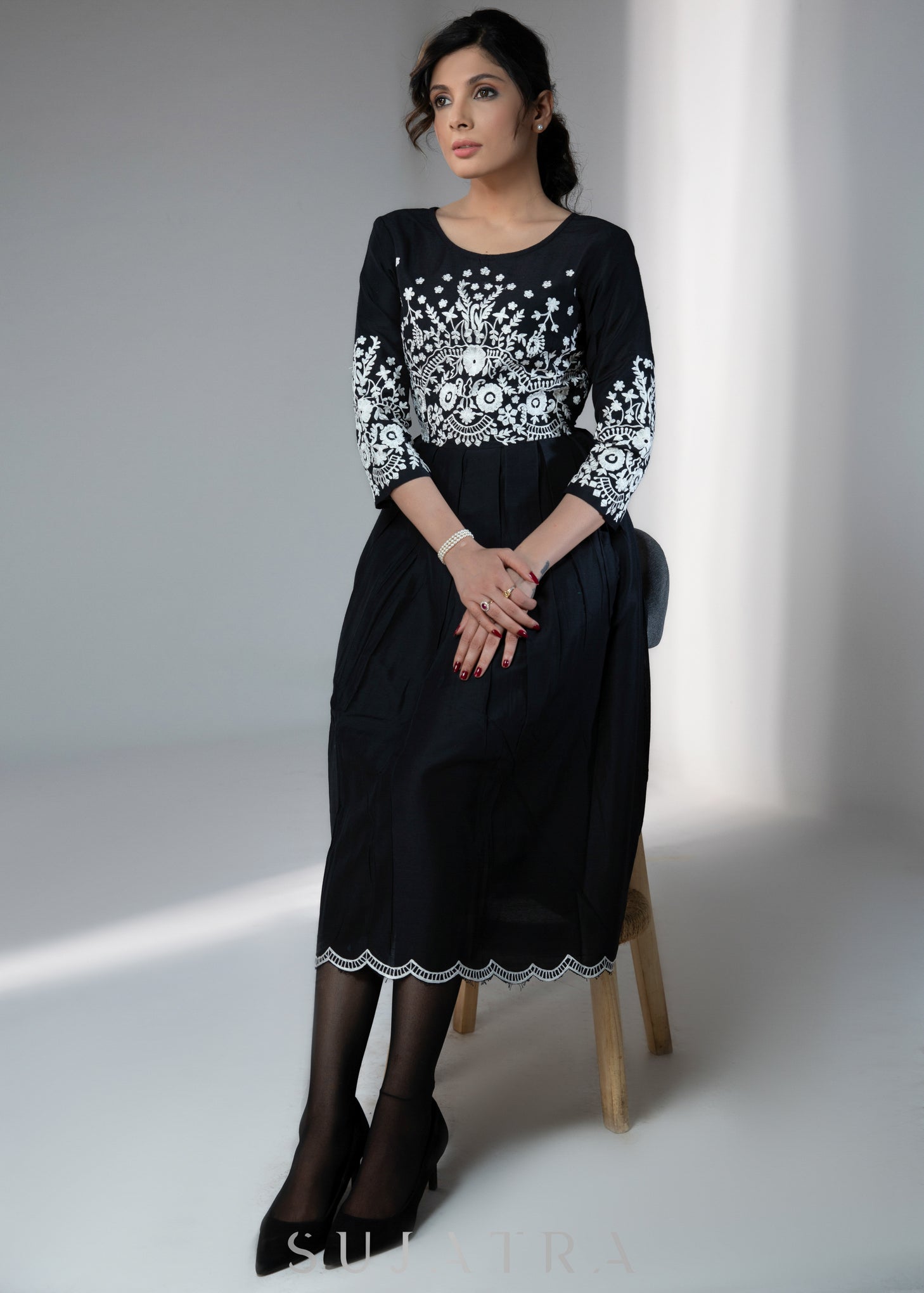 Stylish Black dress with off-white embroidery – Sujatra