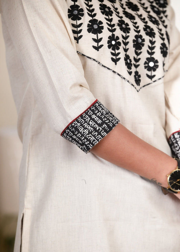 Mirror embroidered off-white cotton flex tunic