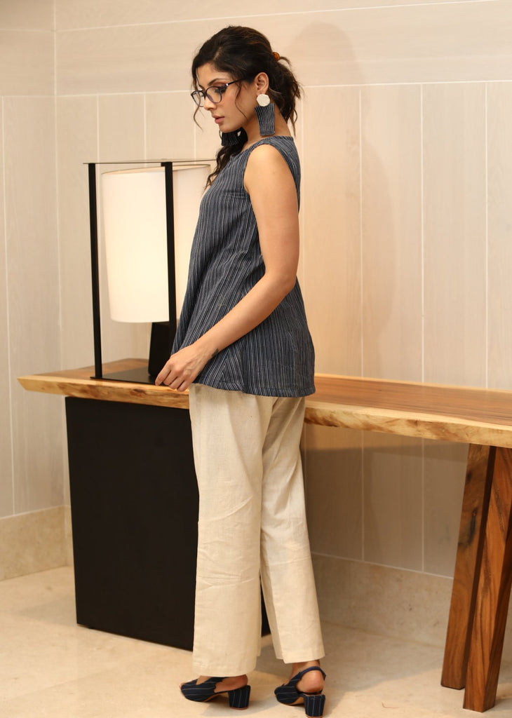 Striped sleeveless cotton top