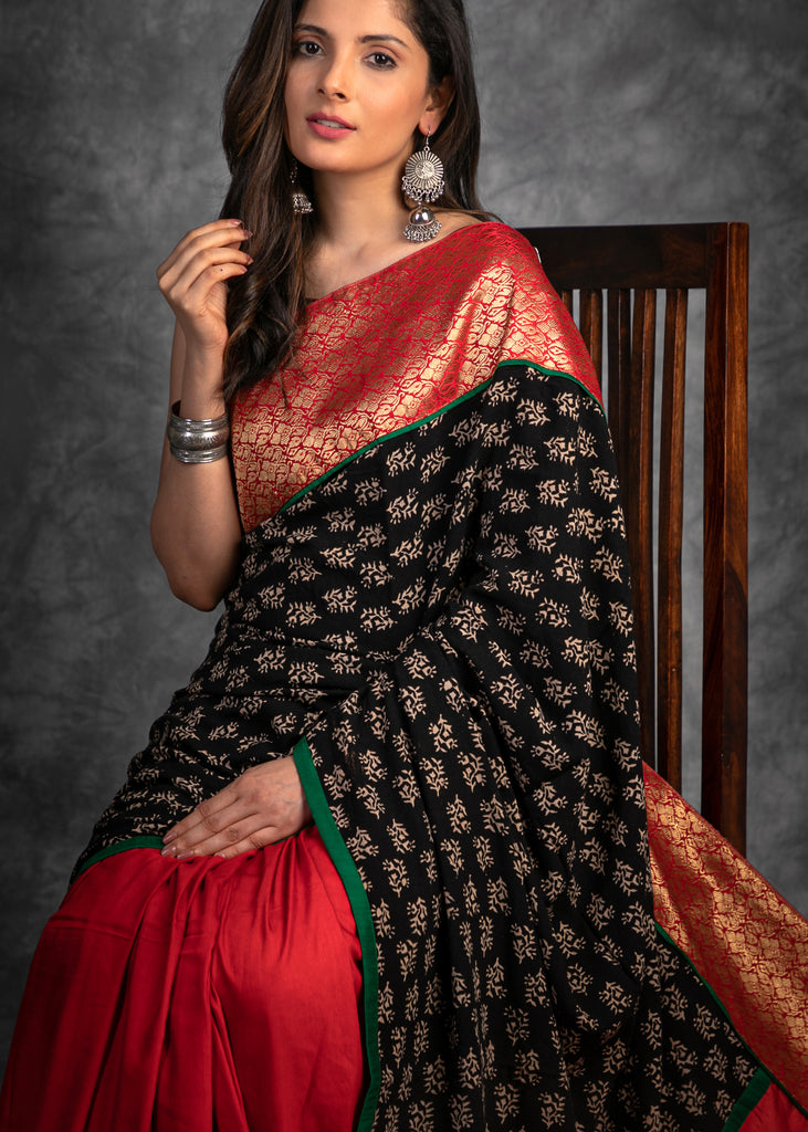 Exclusive block printed saree with Benarasi combination & cotton silk pleats