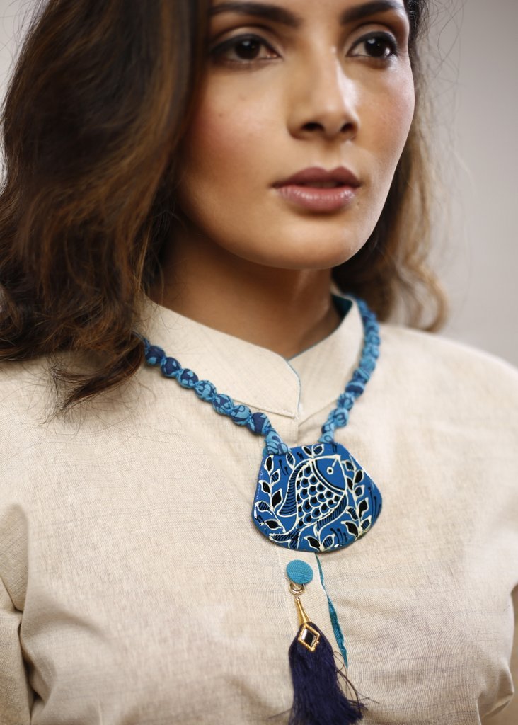 Resin necklace set with handpainted fish motif with earings - Sujatra