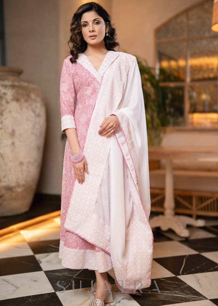 Trendy Baby Pink Rayon Printed Flared Kurta - Chiffon Dupatta Optional
