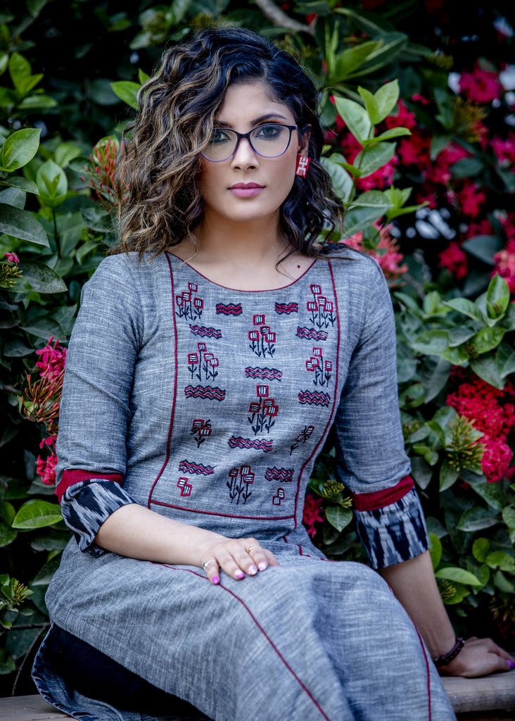 Grey handloom cotton kurta with exclusive embroidered motifs