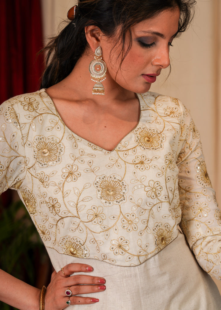 Elegant Offwhite and Gold Combination Embroidered Kurta