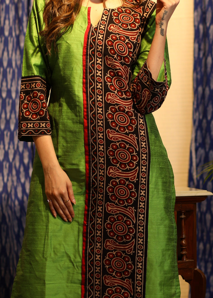 Straight Cut Cotton Silk Kurta with Ajrakh detail