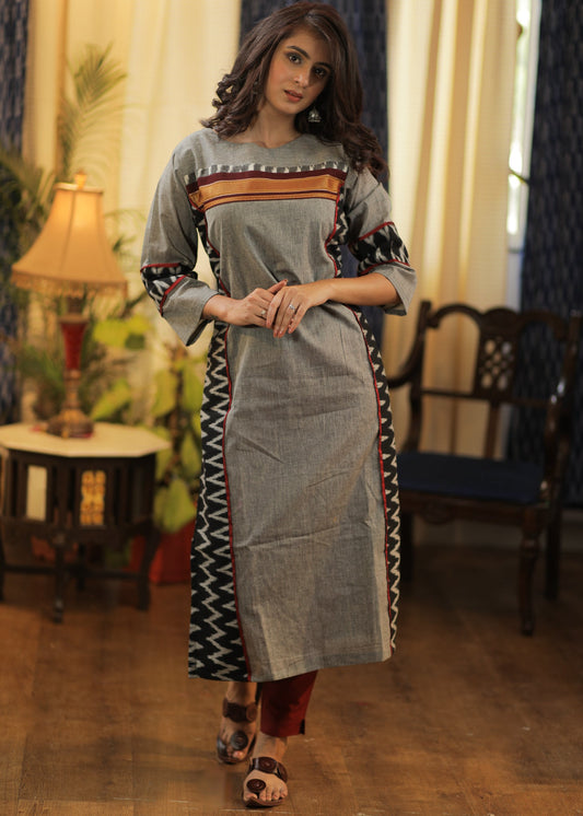 Straight cut Handloom Cotton Kurta with Ikat and Khun Border