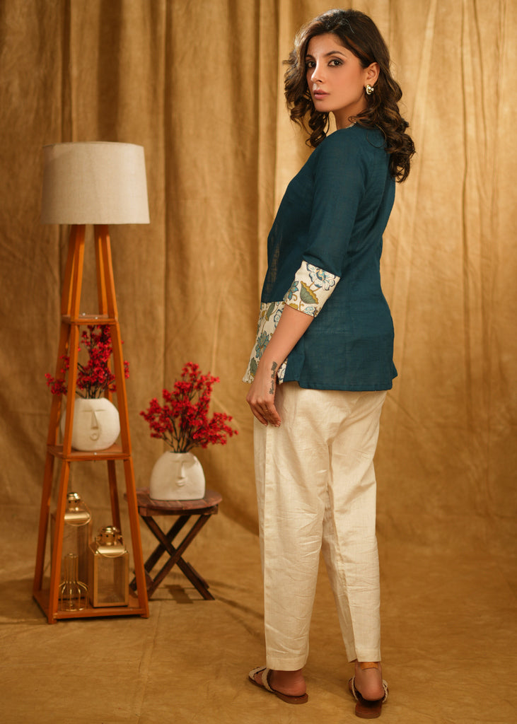 Elegant Teal Floral Printed Shrug