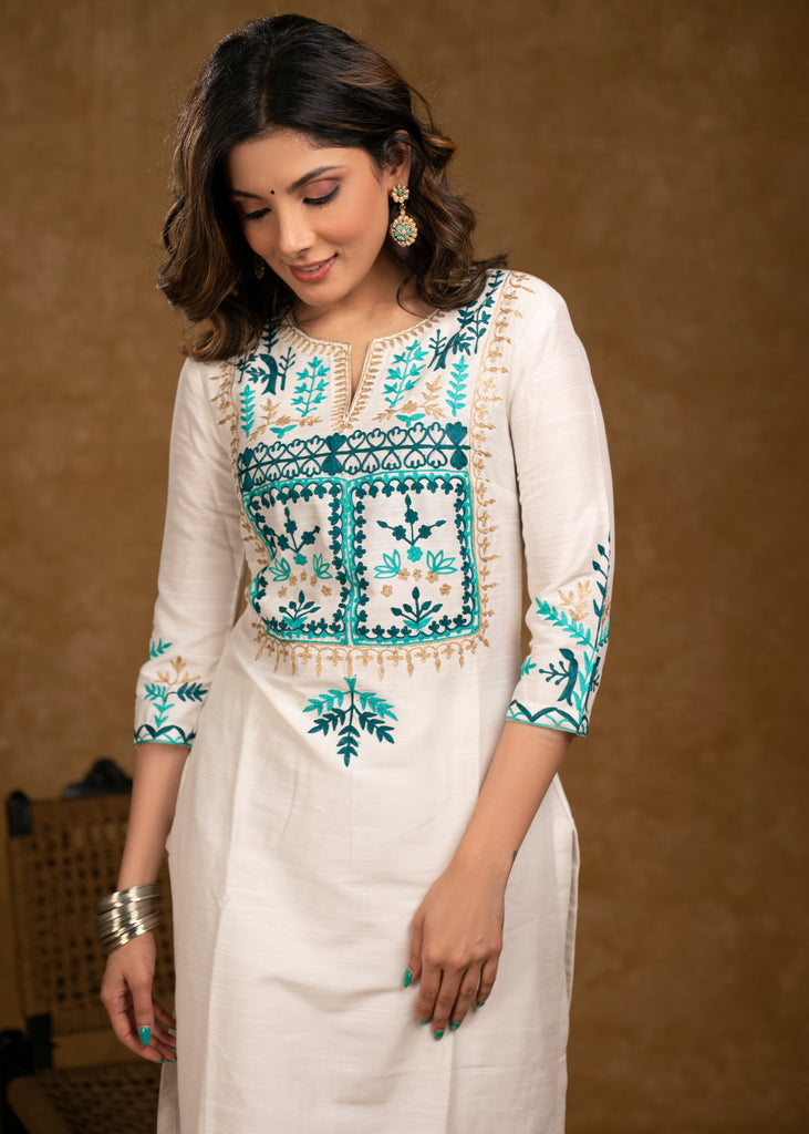 Graceful Off-White Cotton Silk Kurta & Pant Set with Intricately Embroidered Yoke