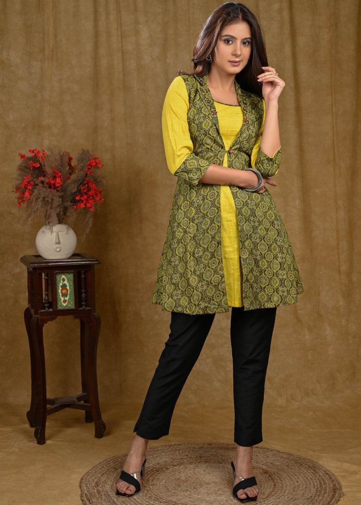 Exclusive Mustard Cotton Inner with Printed Ajrakh Sleeveless Jacket And Stone Work Allover