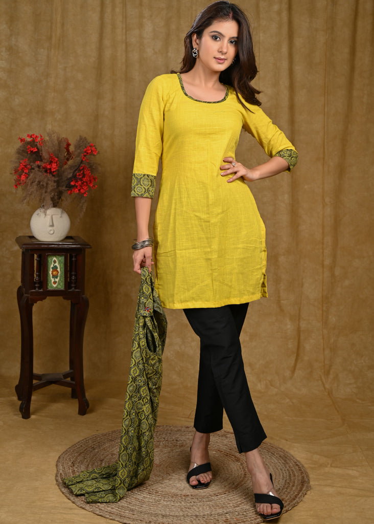 Exclusive Mustard Cotton Inner with Printed Ajrakh Sleeveless Jacket And Stone Work Allover