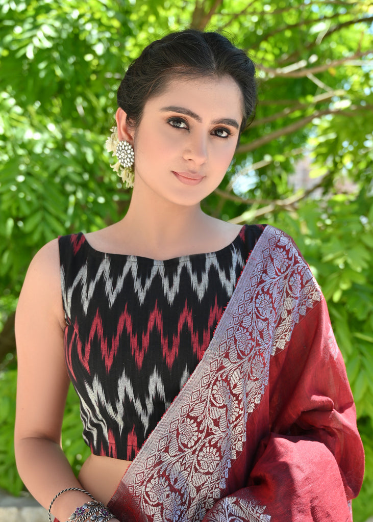 Stylish Black, Red and White Ikat Sleeveless Blouse