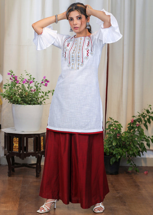 Off white Cotton Handloom Tunic With Elegant Embroidery in Contrast
