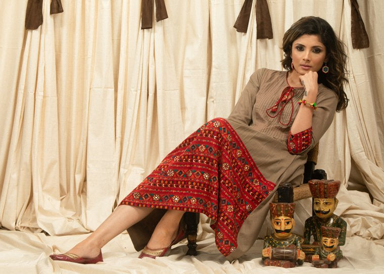 Dark beige cotton dress with pleats yok & hand embroidered embellishments on printed skirt