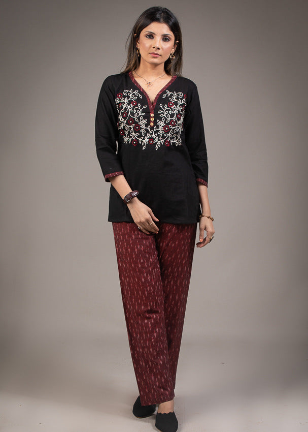 Exclusive black embroidered cotton slub top