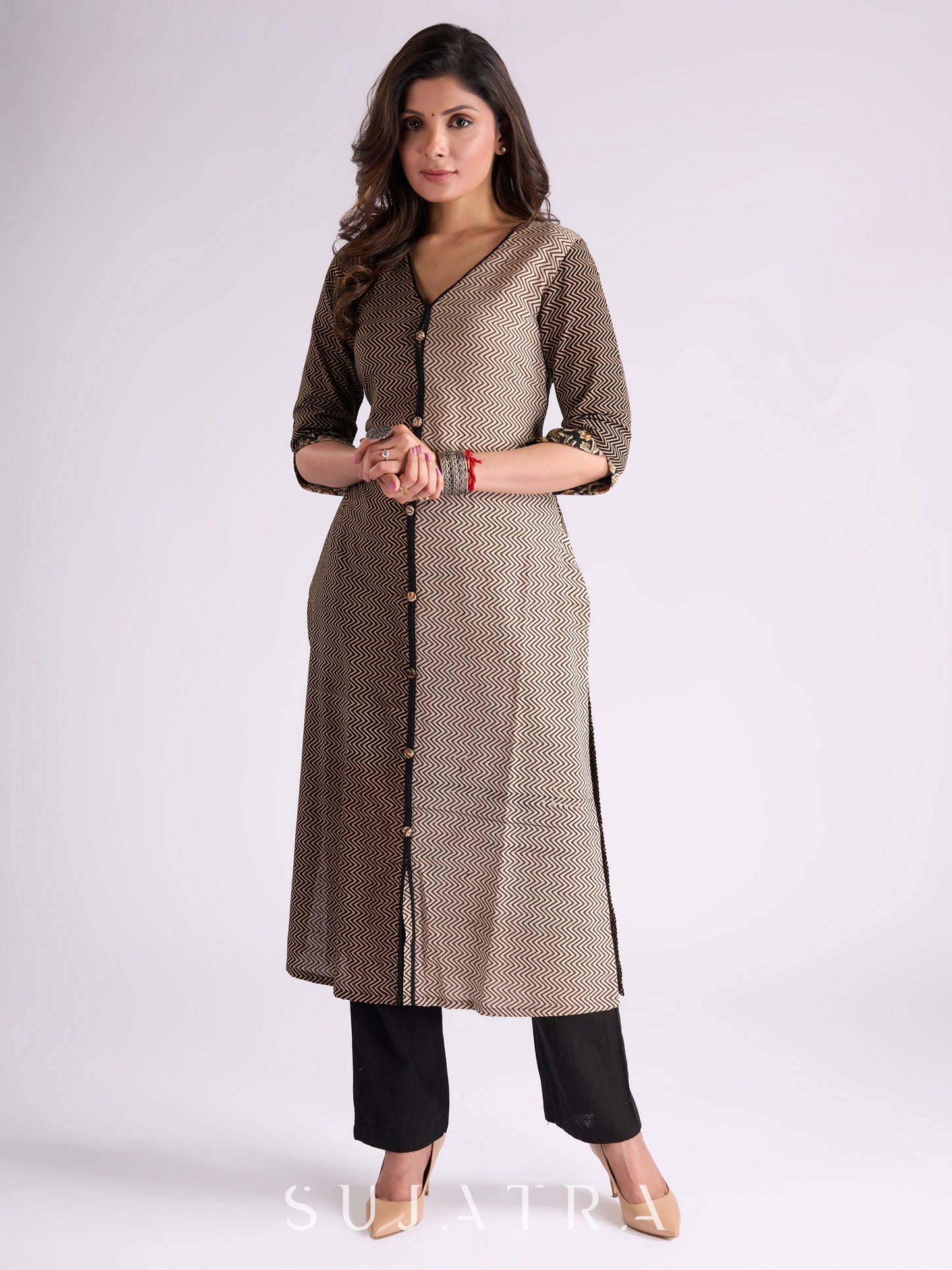 Bold Ajrakh Zigzag V-Neck Kurta with Black Kalamkari in Sleeves & Contrast Black Piping