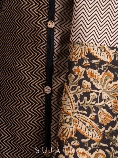 Bold Ajrakh Zigzag V-Neck Kurta with Black Kalamkari in Sleeves & Contrast Black Piping