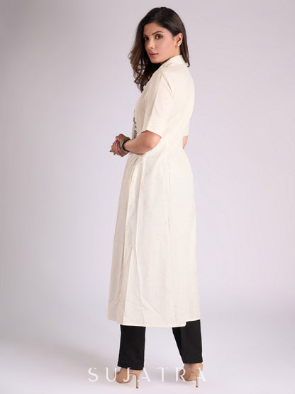 Breezy Off-White Cotton Kurta with Artistic Hand-Painted Detailing