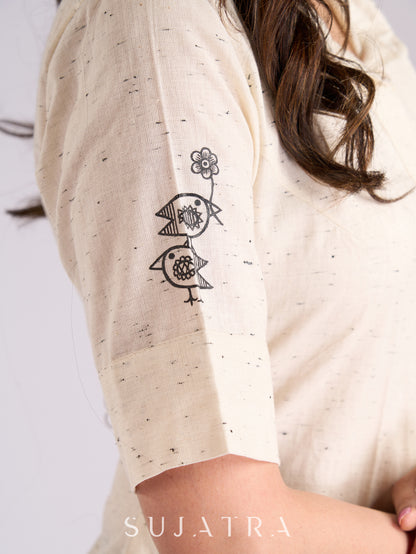 Breezy Off-White Cotton Kurta with Artistic Hand-Painted Detailing