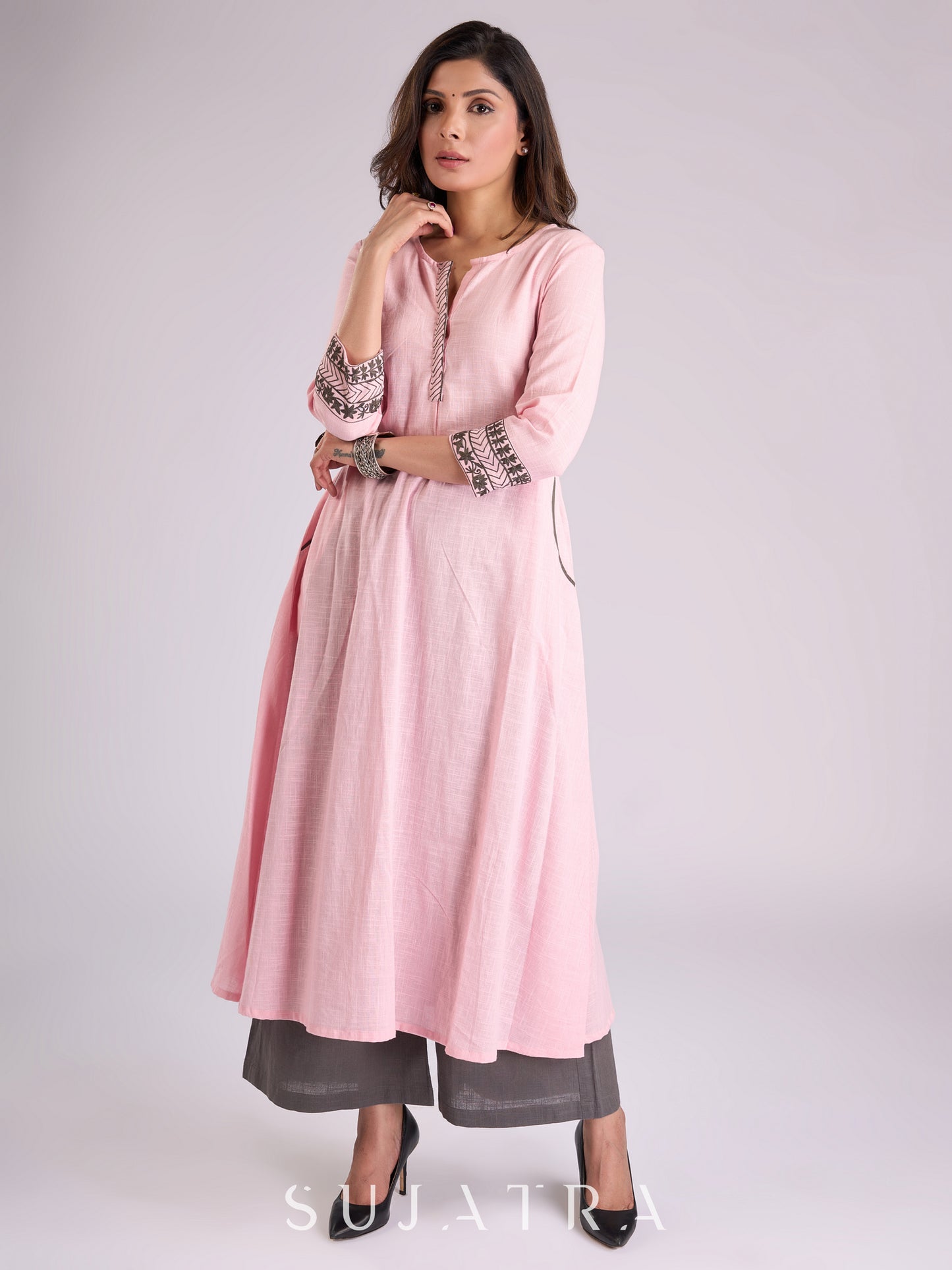 Elegant Pink Cotton Kurta with Exquisitely Embroidered Neckline & Sleeves