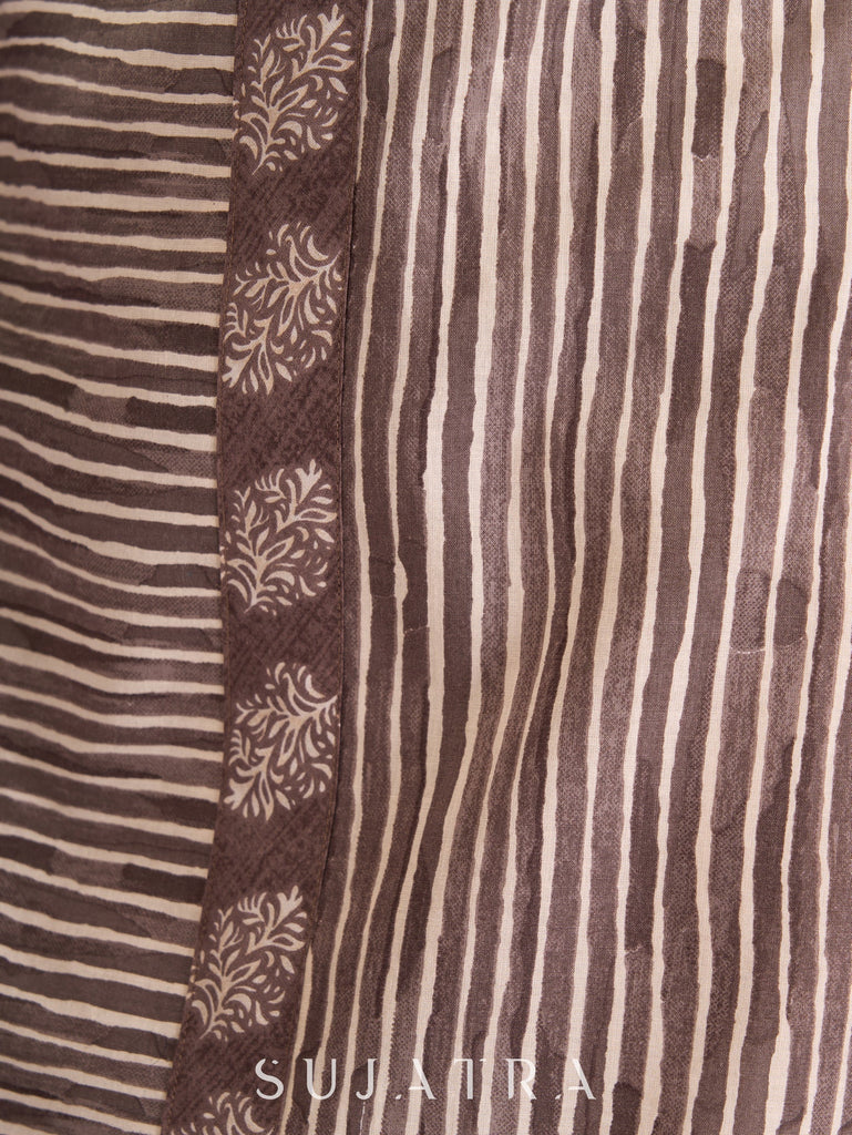Chic Brown Striped Viscose Kurta with V-Neckline & Button Accents