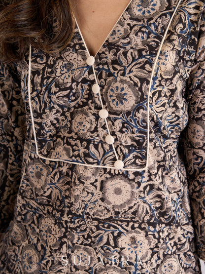 Elegant Black Kalamkari Cotton Kurta with Off-White Piping Accents