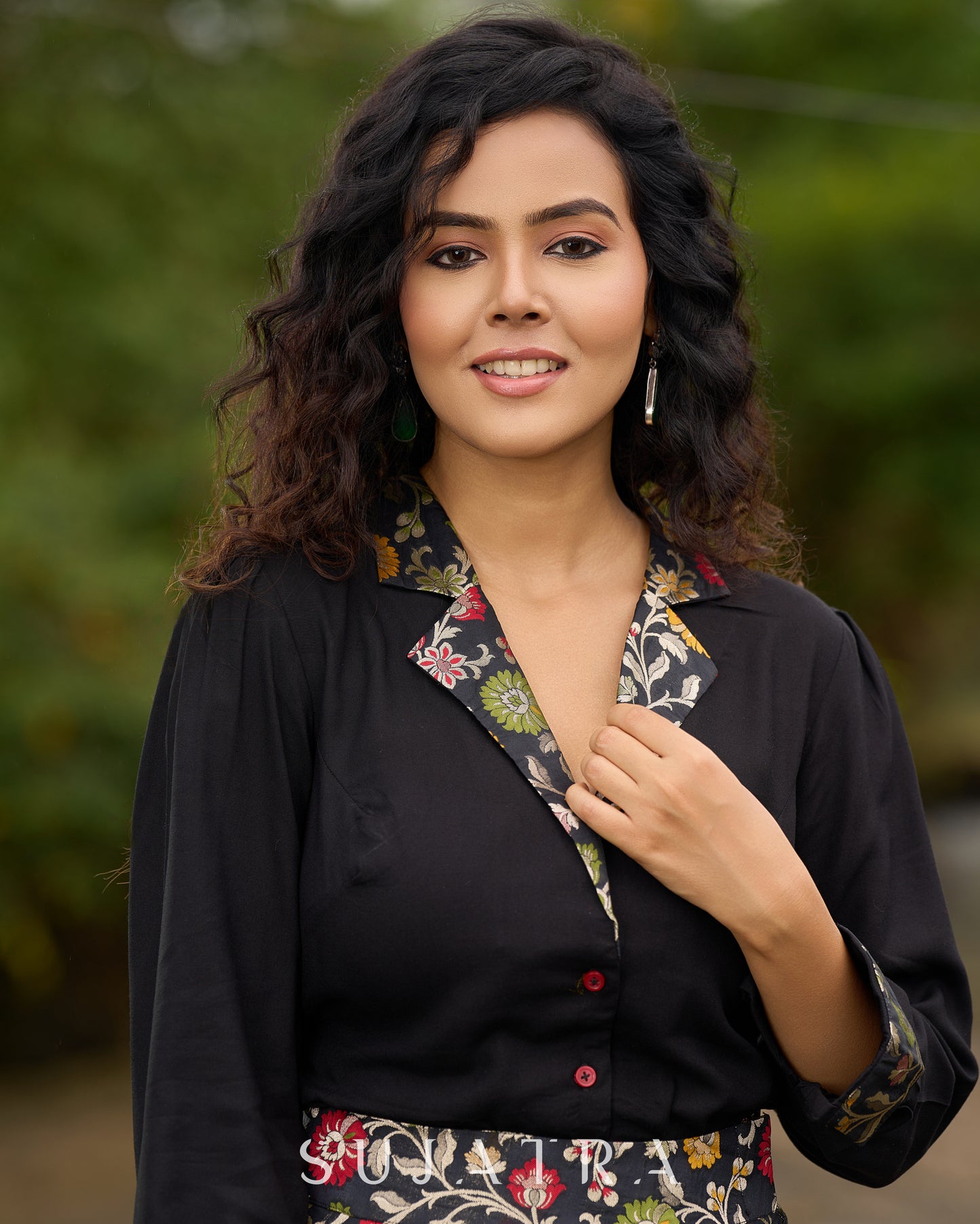 Flared Multicolor Brocade Skirt - Additional Black Rayon Shirt