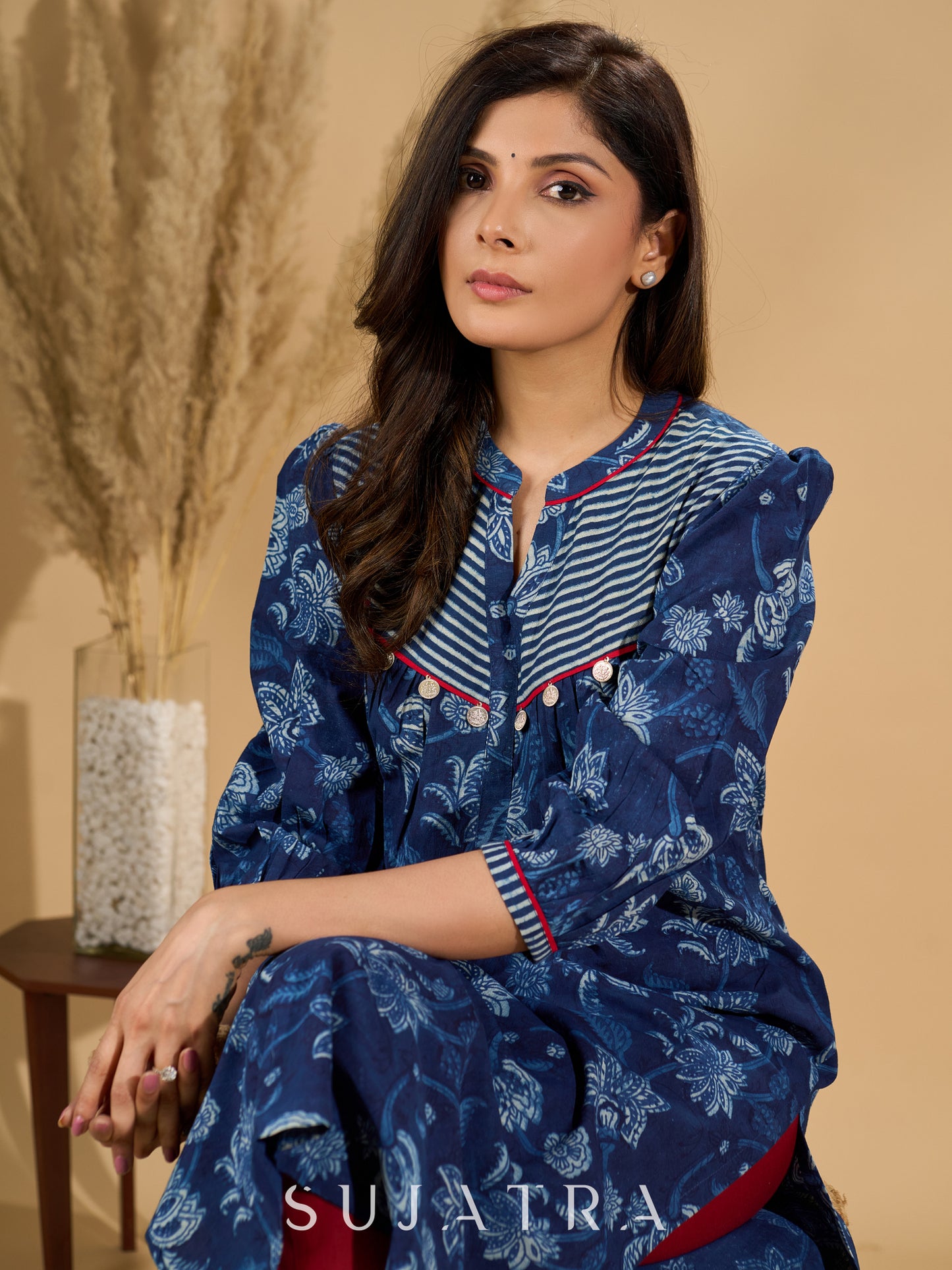 Midnight Maze Indigo Kurta with Contrast Detailing and Delicate Embellishments