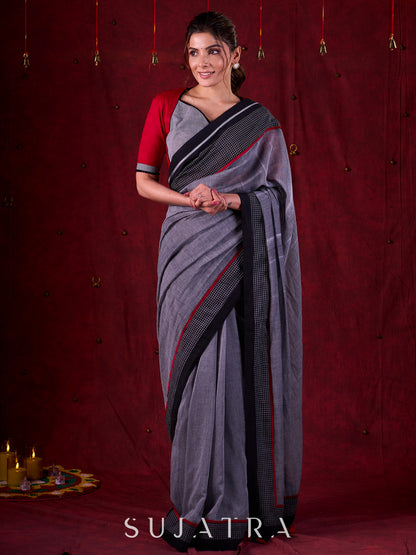 Grey Mul Cotton Saree with Checkered Border & Red Tassel Detailing