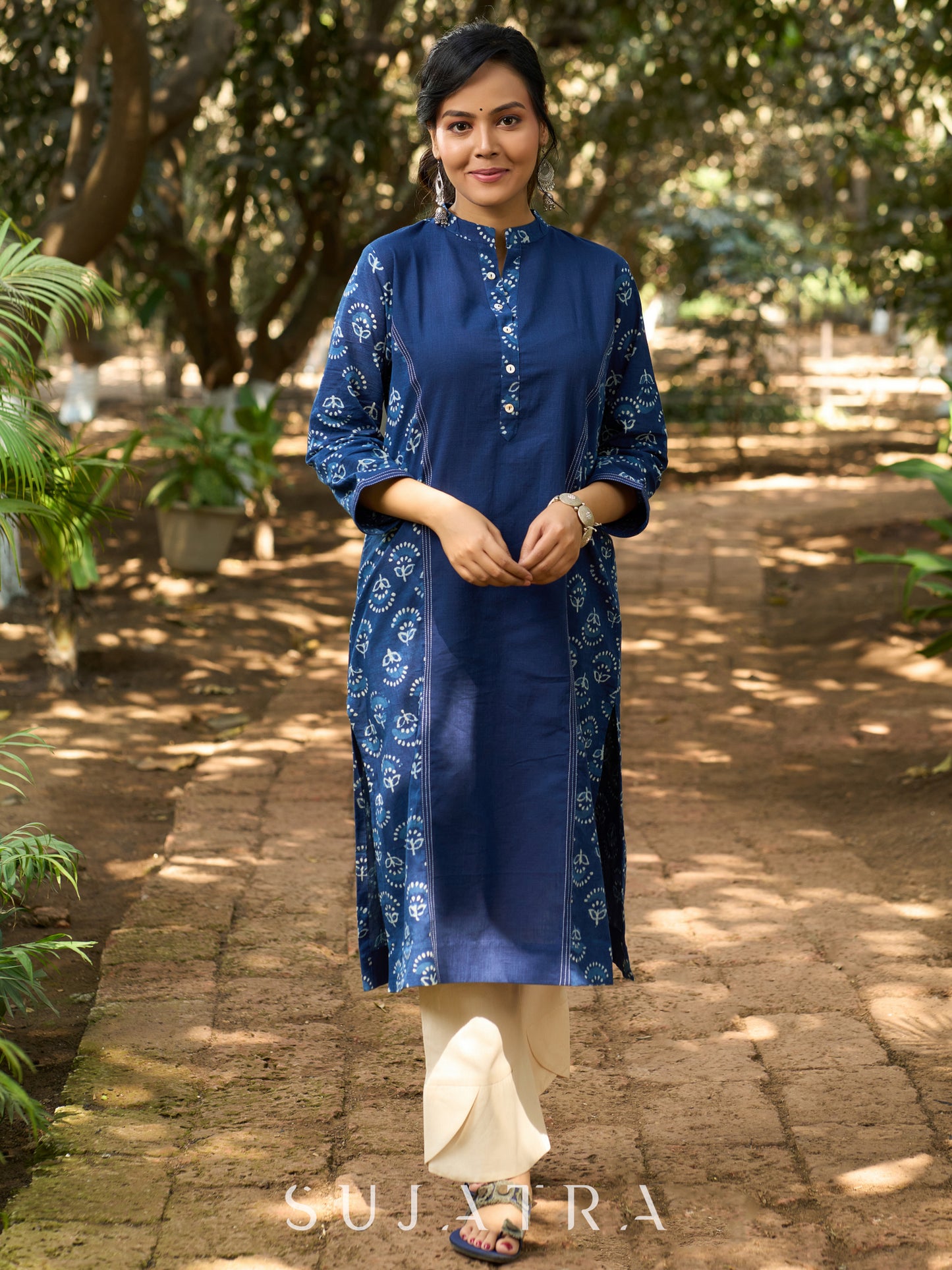 Indigo Allure Straight Kurta with Side Panels & Sleeves Adorned with Delicate Kantha Stitch detailing on Princess Line and Sleeves