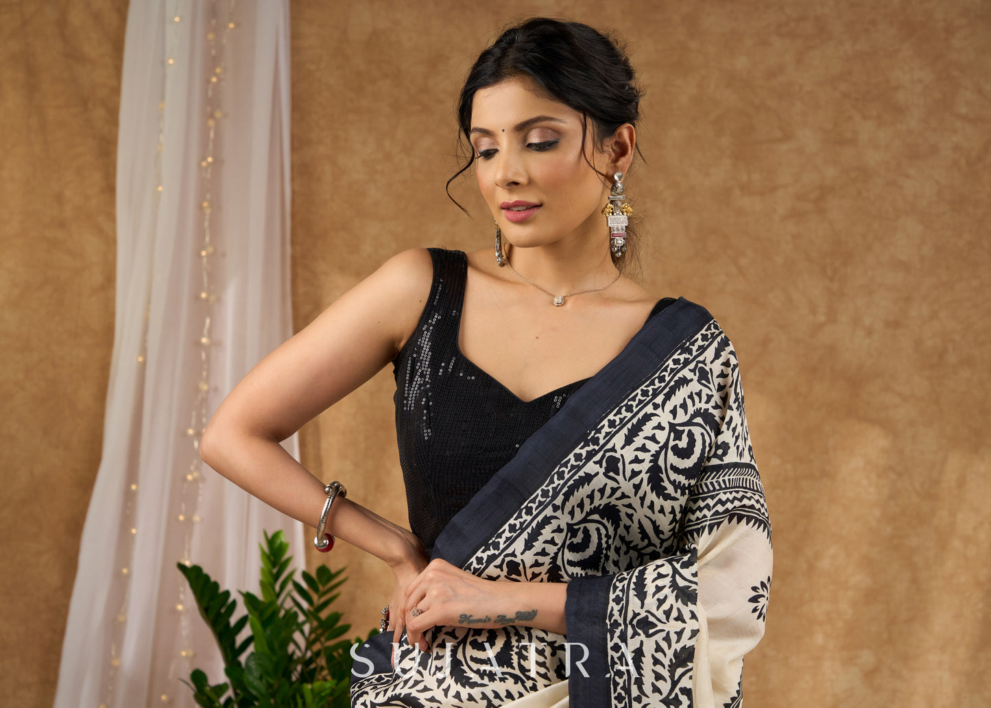 Elegant Off White Pure Silk Hand Block Printed Saree