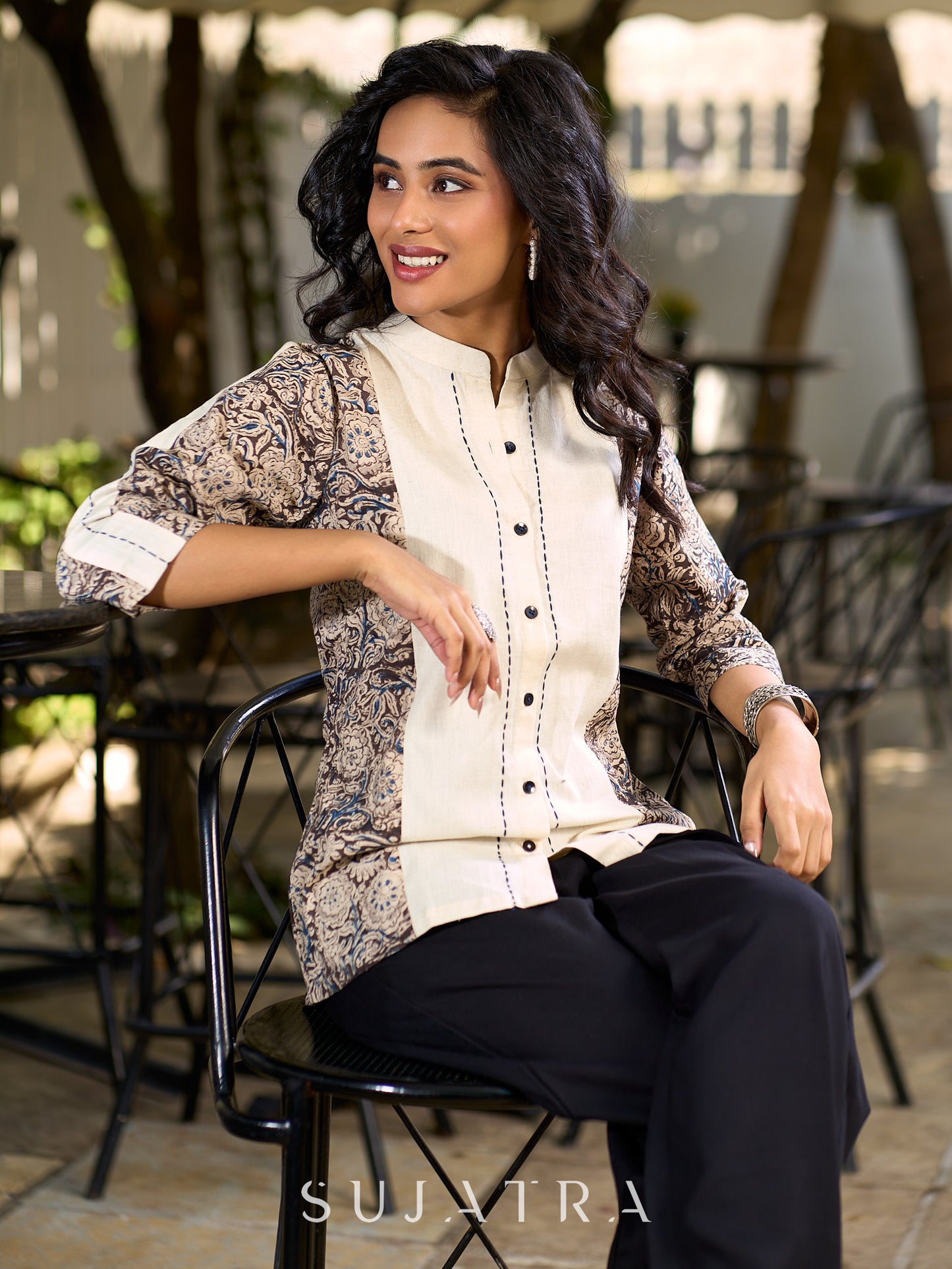 Off-White Panelled Cotton Flex Shirt with Traditional Kalamkari Print Highlights