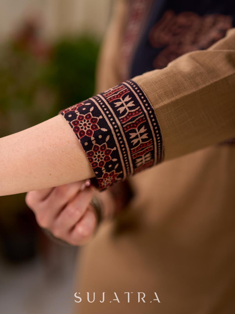 Timeless Beige Cotton Straight Kurta with Artistic Elephant Motif and Traditional Ajrakh Hem Border
