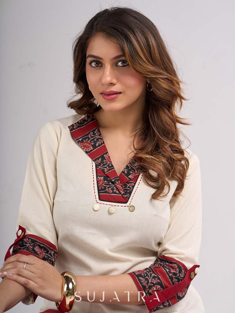 Off White Cotton Flex Top with Statement Floral Printed Collar & Cuff Highlighted with Handcrafted Kantha