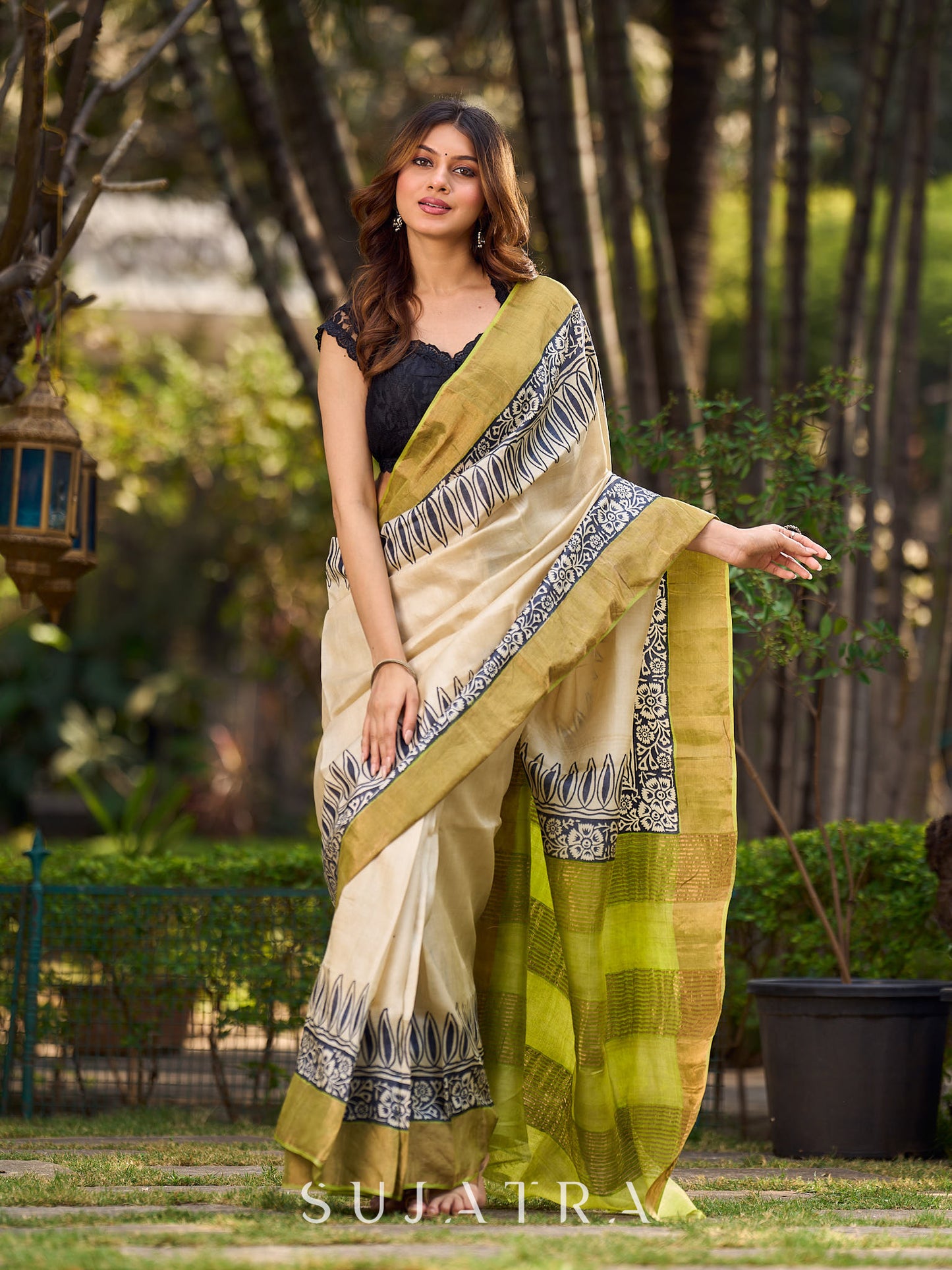 Ivory Handwoven Tussar Silk Saree with Traditional Gold Zari Detailing