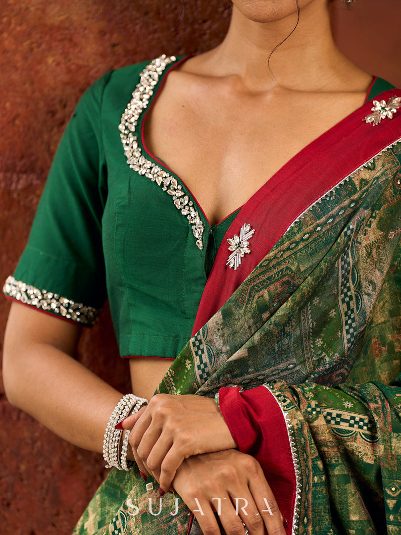 Sophisticated Dark Green Viscose Printed Saree with Diamond-Studded Border & Pallu