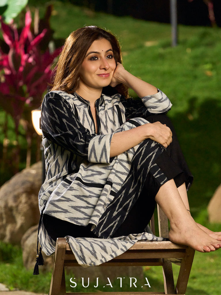 Monochrome Ikat Kurta in Handloom Cotton Weave