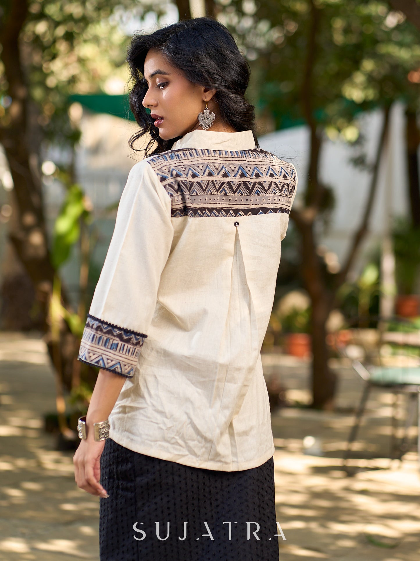 Ivory Heritage Cotton Flex Shirt with Traditional Geometric Kalamkari Prints
