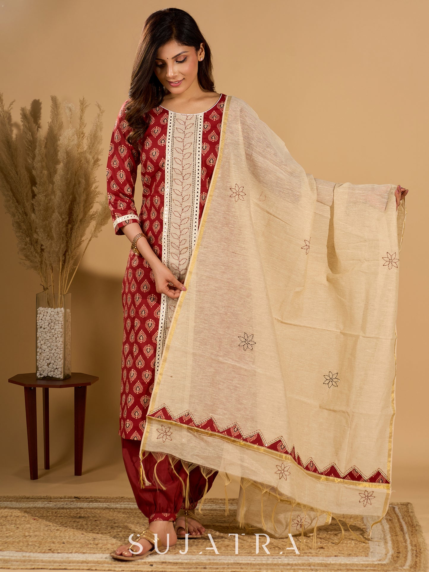 Scarlet Serenity Mirror Accent Kurta Set with Kantha Border and Dupatta
