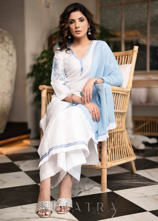 Elegant White Cotton Silk Kurta With Blue Embroidery On Sleeves & Hemline
