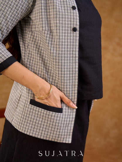 Tailored Grey White Ikat Cotton Cropped Jacket with Front Pockets and Black Border Detail