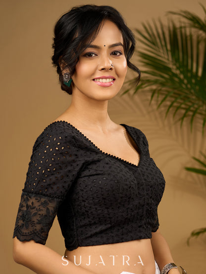 Chic black hakoba cotton blouse