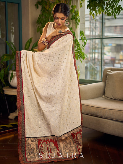 Elegant White Hakoba Cotton Saree with Rust-Red Kalamkari Print & Ajrakh Chevron Border