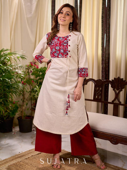 Off White Cotton Flex Apple-Cut Kurta with Red Printed Yoke and Tassel Detail