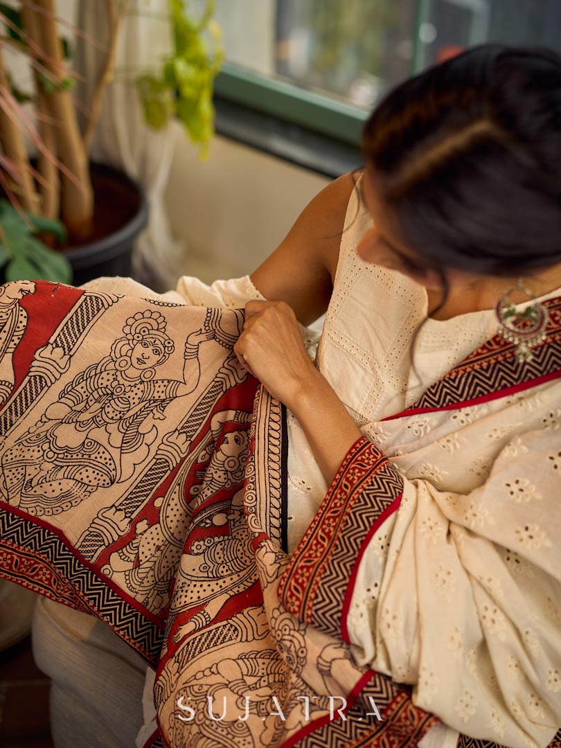 Elegant White Hakoba Cotton Saree with Rust-Red Kalamkari Print & Ajrakh Chevron Border