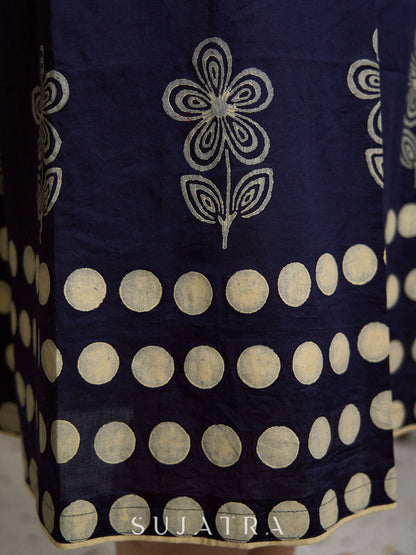 Chic Navy Blue Sleeveless Midi Dress with All-Around Block Print Floral Hem & Ivory Polka Dot Band with Box Pleat