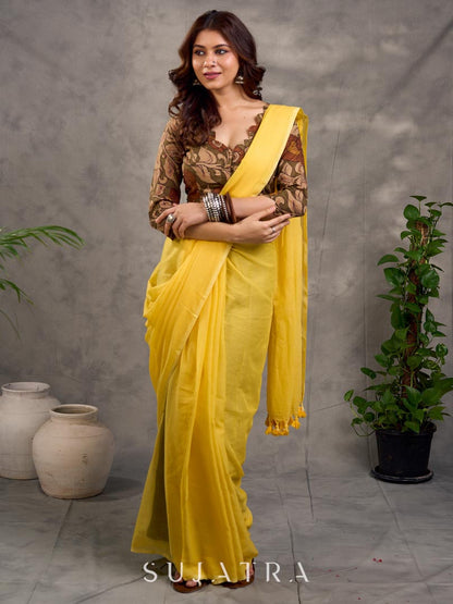 Earthy Beige Kalamkari Printed 3/4th Sleeve Blouse with Scalloped V Neckline
