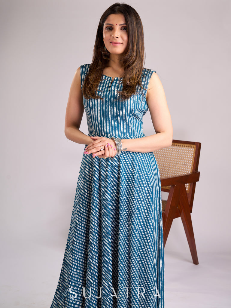 Graceful Blue Striped Viscose Flared Sleeveless Kurta